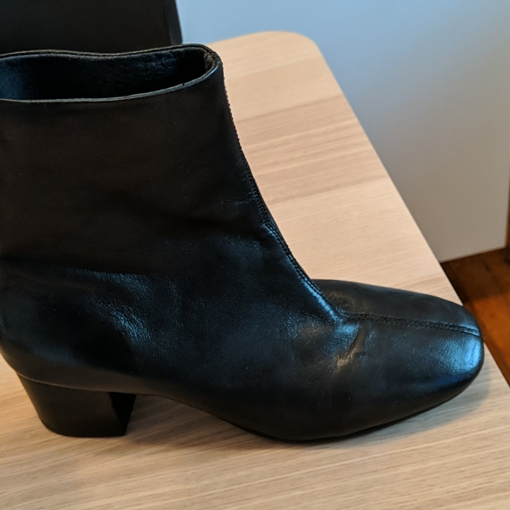 Seychelles Leather Square Toe Ankle Boots